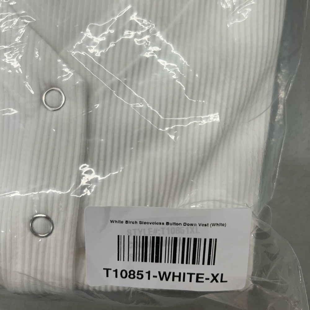 New White Birch Sleeveless Snap Down Vest in White Size XL - Picture 8 of 9